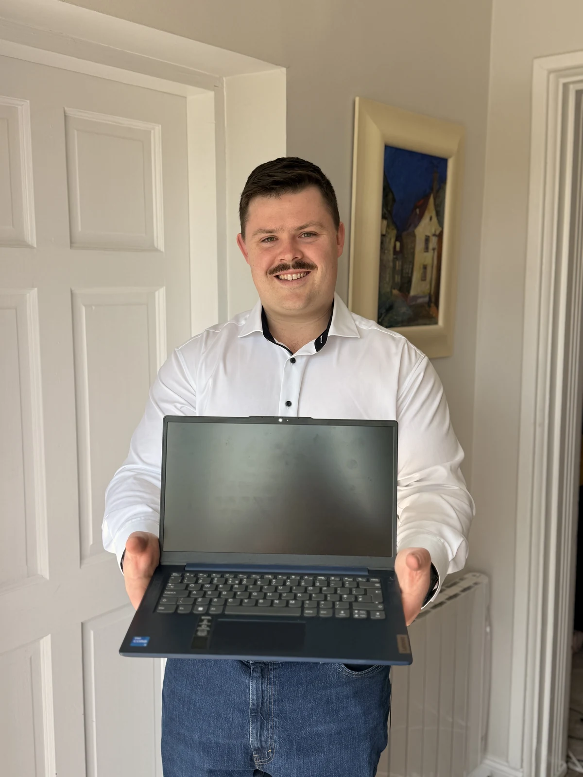Charlie Johns discussing digital marketing legitimacy with an Irish small business owner